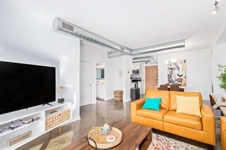 Foto del edificio - 805 N 4th Ave
