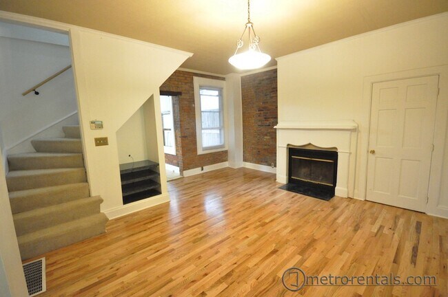 Foto del edificio - 1 bedroom brick cottage