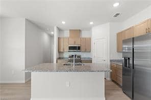 Building Photo - 3206 NE 13th Ct