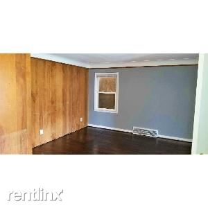 Building Photo - 3 br, 1 bath House - 8309 Brace St