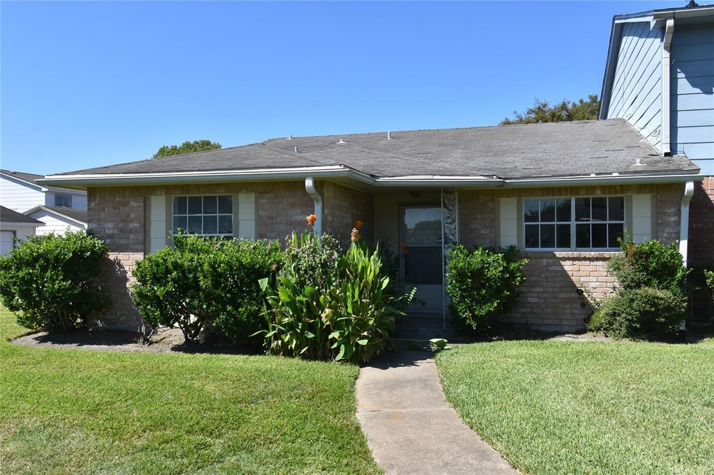 Primary Photo - 6369 S Briar Bayou Dr