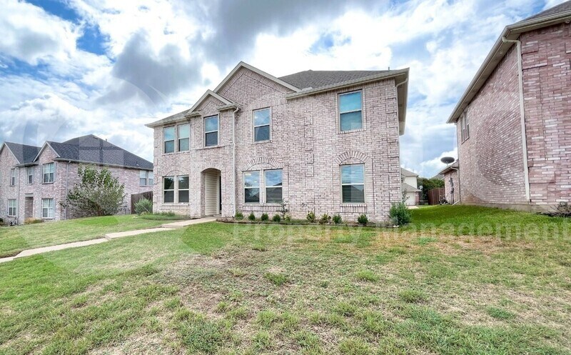 Primary Photo - 612 Woodland Manor Dr