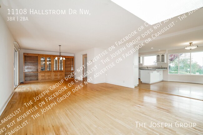 Foto del edificio - 11108 Hallstrom Dr