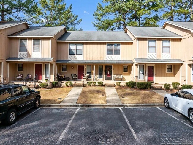 Foto del edificio - 1207 Huntsman Ct