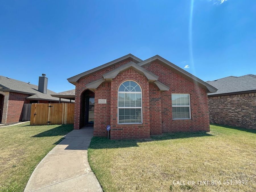 Foto principal - 5829 103rd St