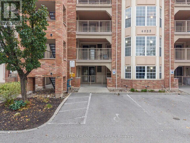 Photo du bâtiment - 4025 Kilmer Dr