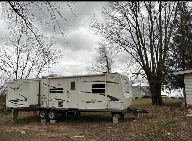 Foto del edificio - 5549 Hwy D