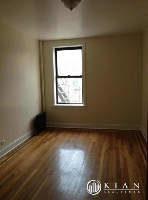 Building Photo - 1578 Saint Nicholas Ave