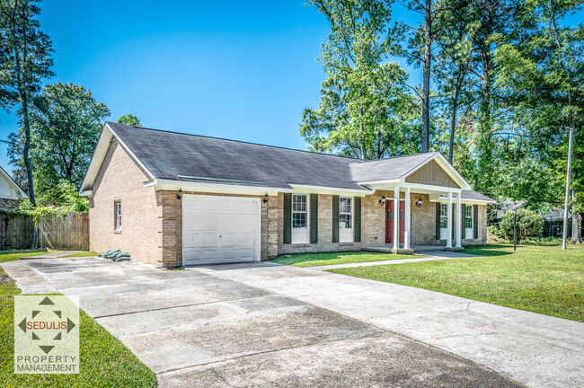 Building Photo - 114 6 Iron Ln