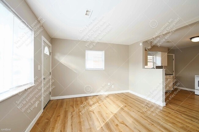 Foto del edificio - 2 br, 1 bath Duplex - 619 N Oxford St