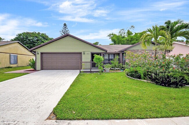 Foto del edificio - 9311 Longmeadow Cir