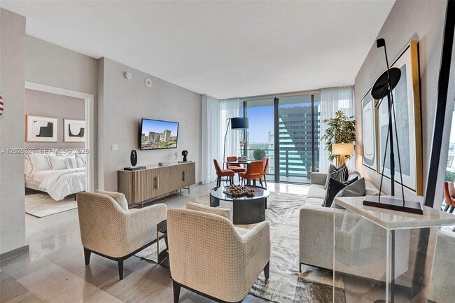 Foto del edificio - 88 SW 7th St