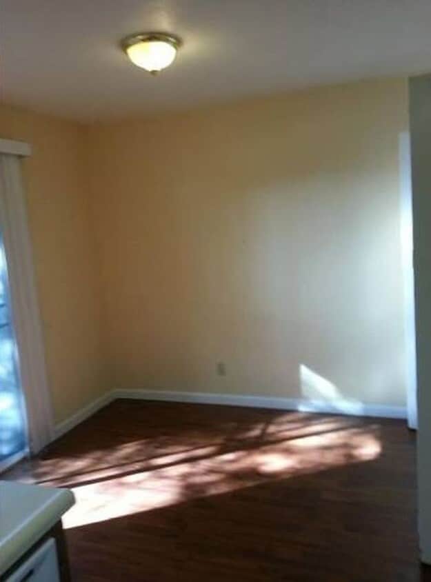 Building Photo - Rosemont Condo