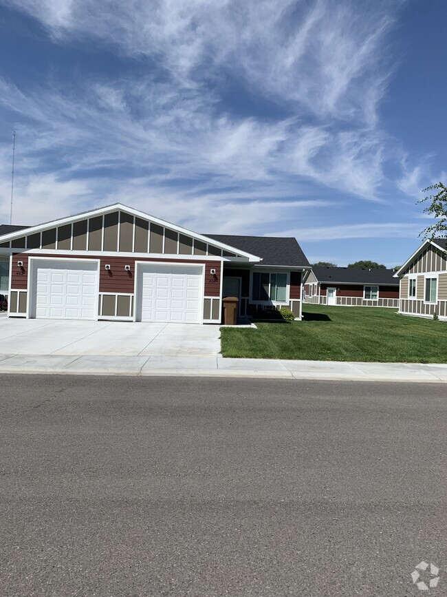 Southwest Patio Home Apartments