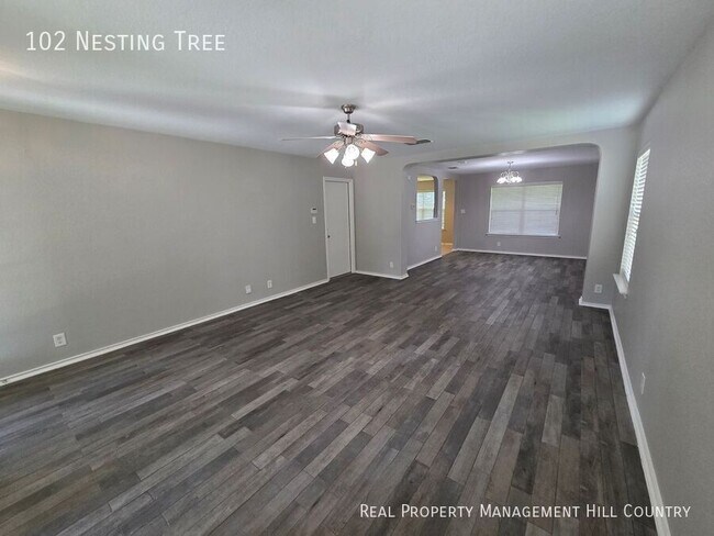 Foto del edificio - 102 Nesting Tree