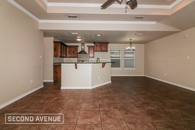 Building Photo - 6701 Newman Dr