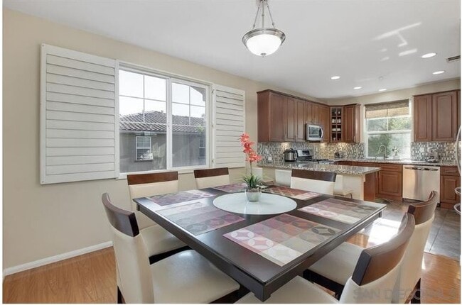 Building Photo - 14650 Via Fiesta