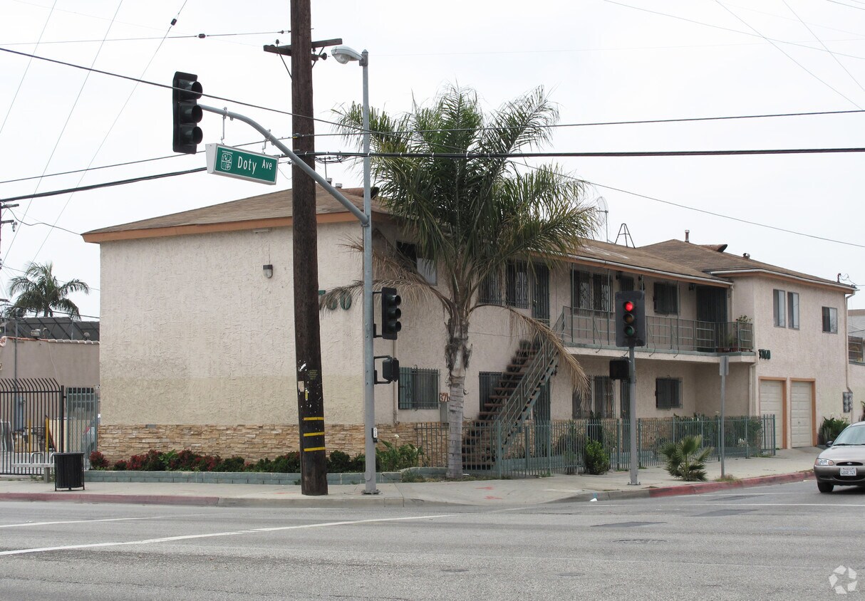 Building Photo - 3760 El Segundo Blvd
