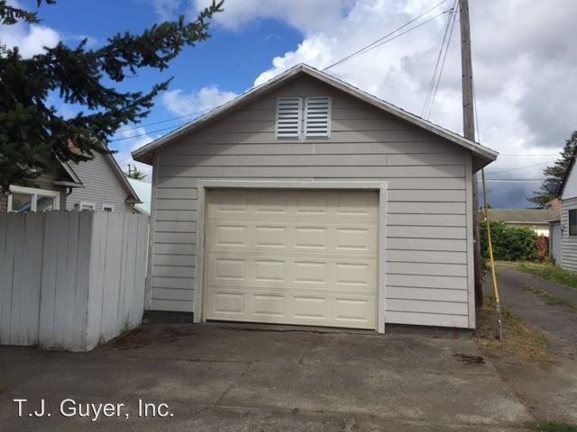 Building Photo - 3 br, 1 bath House - 186 SW Cascade Ave