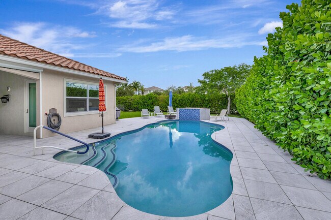 Foto del edificio - 12093 NW 79th Ct