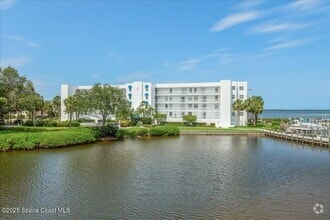 Building Photo - 6124 River Run Dr