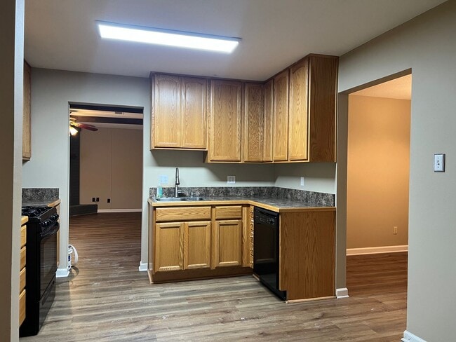 Building Photo - 16 Patty Ln, Sherwood AR 72120 - Nice and ...