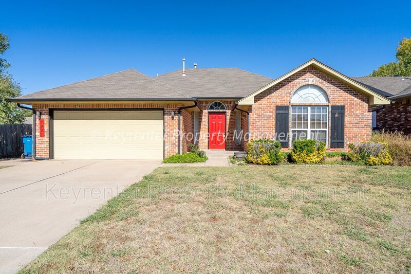 1921 Gray Fox Dr, Edmond, OK 73003 House for Rent in Edmond, OK