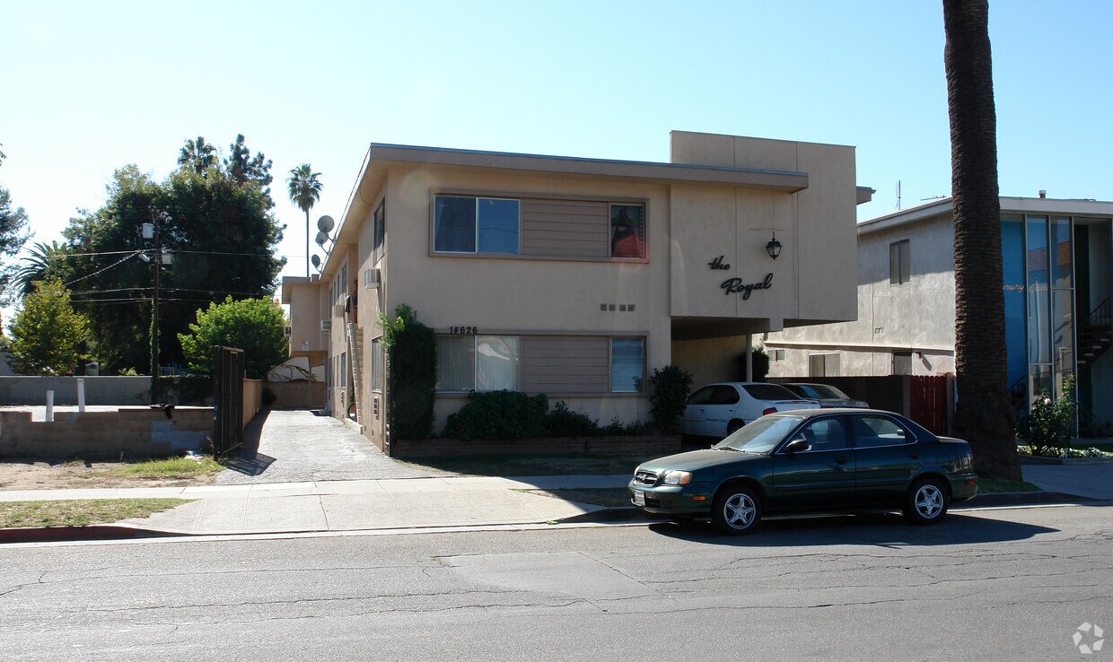 Foto principal - 14626 Kittridge St
