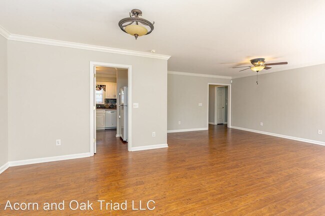 Building Photo - 3 br, 2.5 bath House - 5515 Cornerstaff Dr