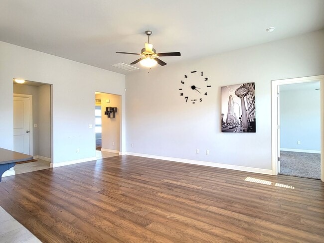 Building Photo - 18641 Cantar Dr