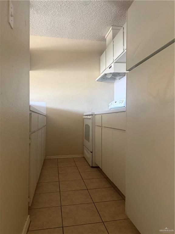 Building Photo - 118-120-120 Gastel Cir