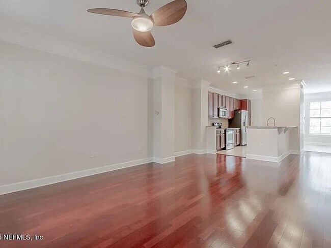 Foto del edificio - Charming 3BR Townhome in Jacksonville