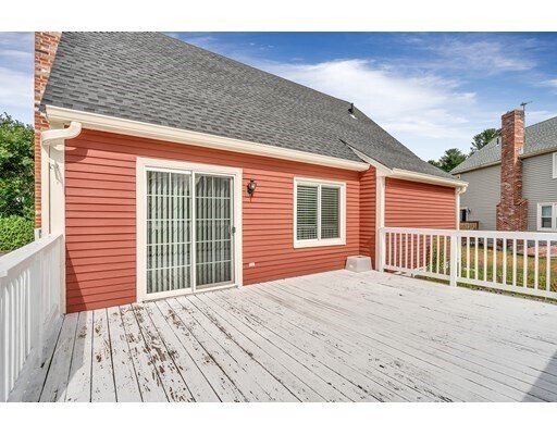 Building Photo - 55 Valleyview Dr