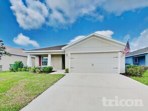 Building Photo - 579 Lorient Drive