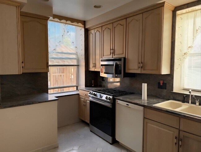 Foto del edificio - 234 Vredenburgh Ave