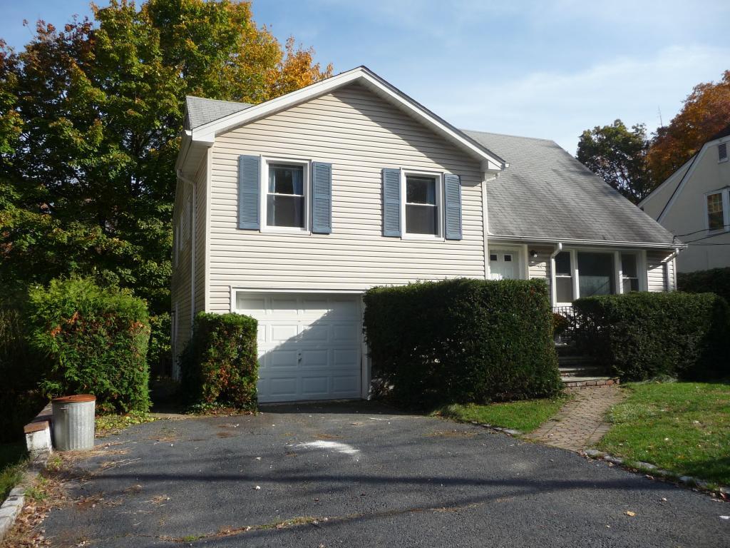 Primary Photo - 31 S Ashby Ave