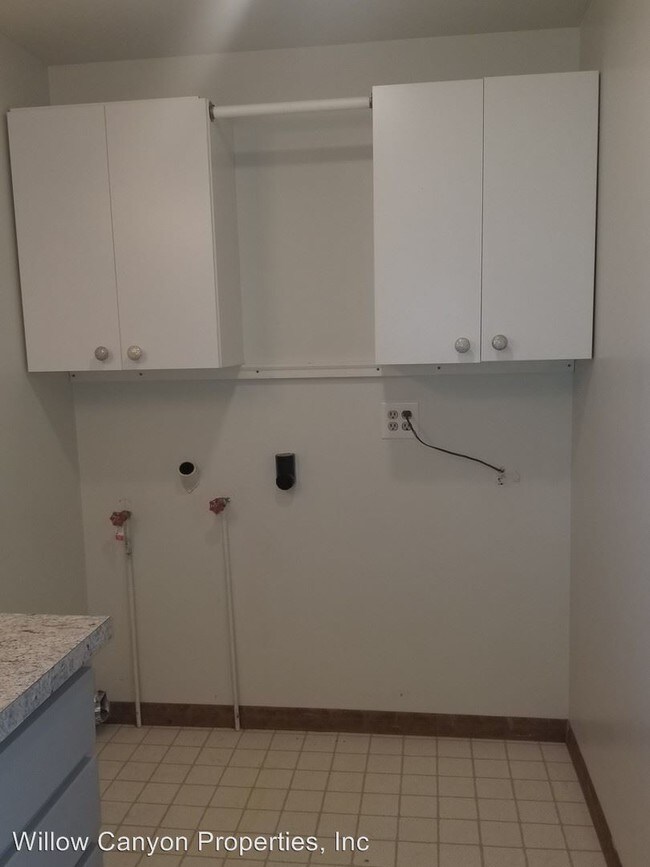 Foto del edificio - 3 br, 2 bath House - 476 NE Bean Drive