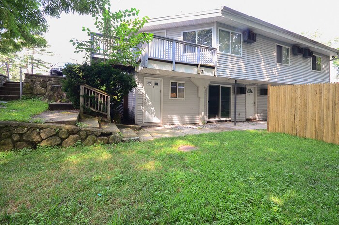 Primary Photo - Clean 2BR Apartment (ZRG)