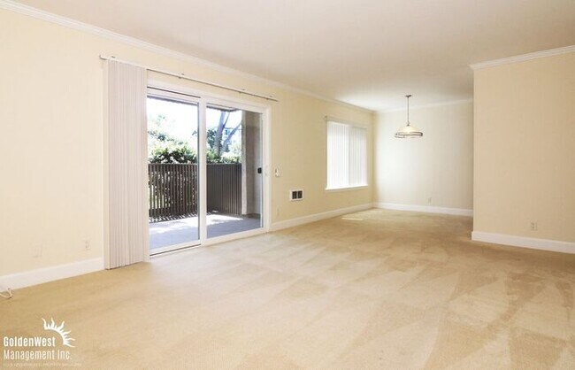 Foto del edificio - Charming 1Bdm 1Ba Condo in La Jolla