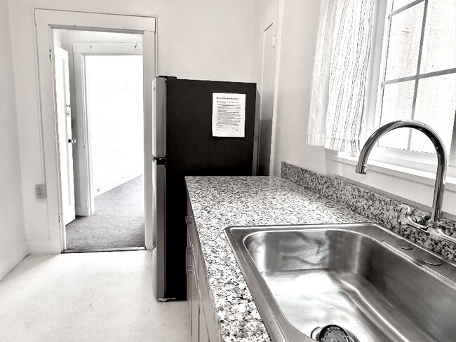 Foto del edificio - 2818 Telegraph Ave