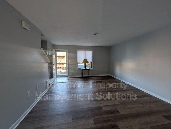 Foto del edificio - 500 Winchester Ave