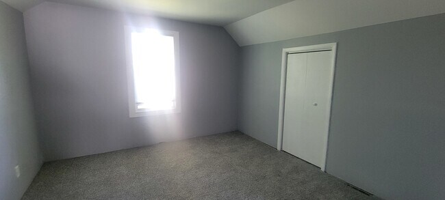 Foto del edificio - 137 Bonnie Brae Ave