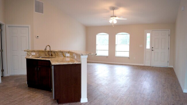 Building Photo - Recently Built 3 Bedroom Home for Rent!