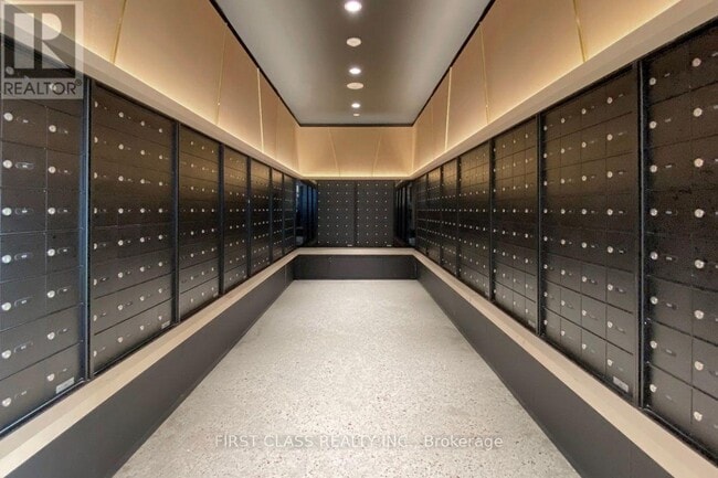 Photo du bâtiment - 2920 Hwy 7