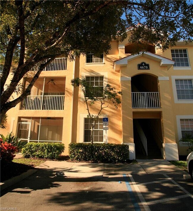4670 St Croix Ln Unit 618, Naples, FL 34109 Condo for Rent in Naples