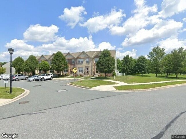 Foto del edificio - 402 Callander Way