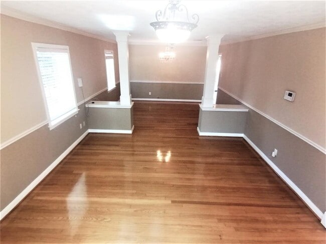 Building Photo - 4110 Aberdeen Way