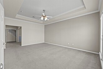 Building Photo - 2919 Royal Oaks Grove