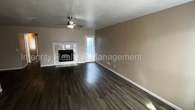 Foto del edificio - 3 Bed/2 Bath in the heart of Mandarin