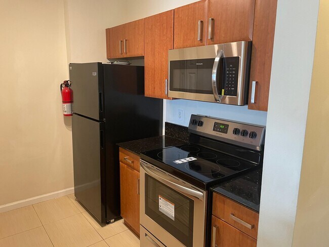 Foto del edificio - 630 S Sapodilla Ave